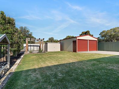 21 Lisbon Way, Seville Grove WA 6112