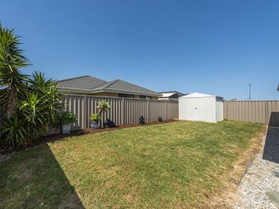 6 Persian Grove, Karnup WA 6176