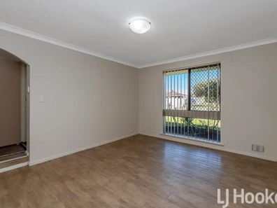 14 Nowranie Place, Hillman WA 6168