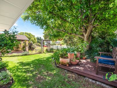 58 Lamond Street, Alfred Cove WA 6154