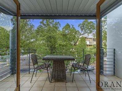 16 Constitution Street, East Perth WA 6004