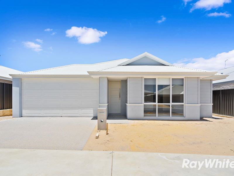 11 Clemente Road, Madora Bay WA 6210