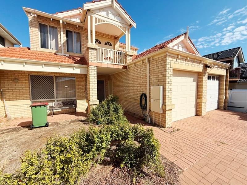 Room 4/76 Prescott Drive, Murdoch WA 6150