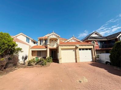 Room 4/76 Prescott Drive, Murdoch WA 6150