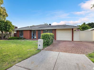 140 Challis Road, Seville Grove WA 6112