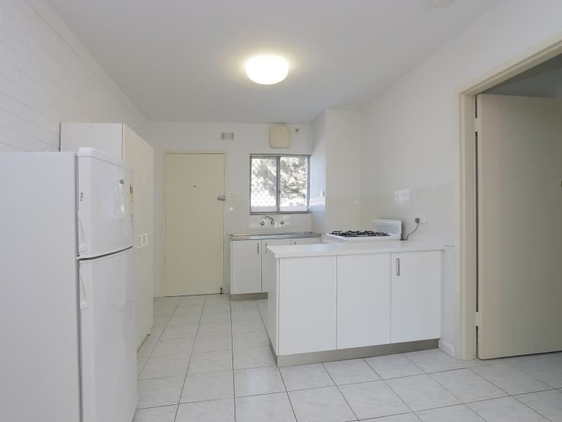 27/11 Herdsman Parade, Wembley WA 6014