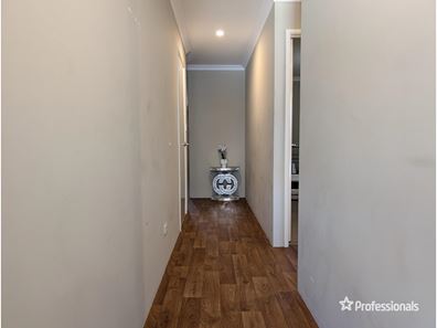 11 Bomere Chase, Aveley WA 6069