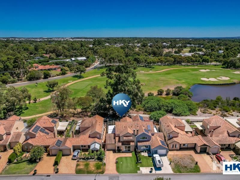 17 Lakefront Circle, The Vines