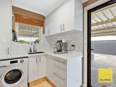 5 Kelton Way, Thornlie WA 6108