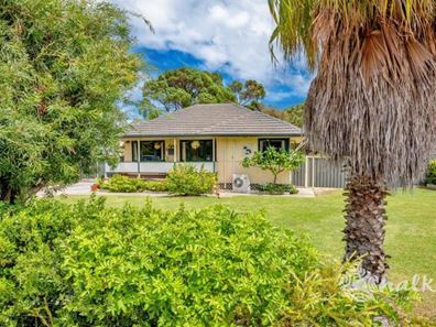 51 Safety Bay Road, Shoalwater WA 6169