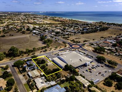 9 Chapman Valley Road, Glenfield WA 6532