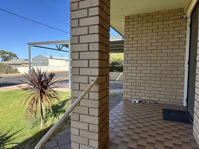 40 Taylor Street, Dumbleyung WA 6350