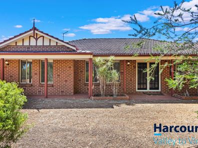 111 Sussex Bend, Lower Chittering WA 6084