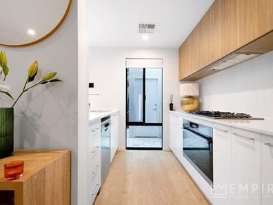 1B Sprigg Place, Booragoon WA 6154