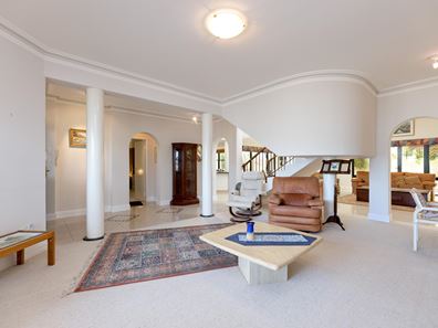 2/87 Macleod Road, Applecross WA 6153