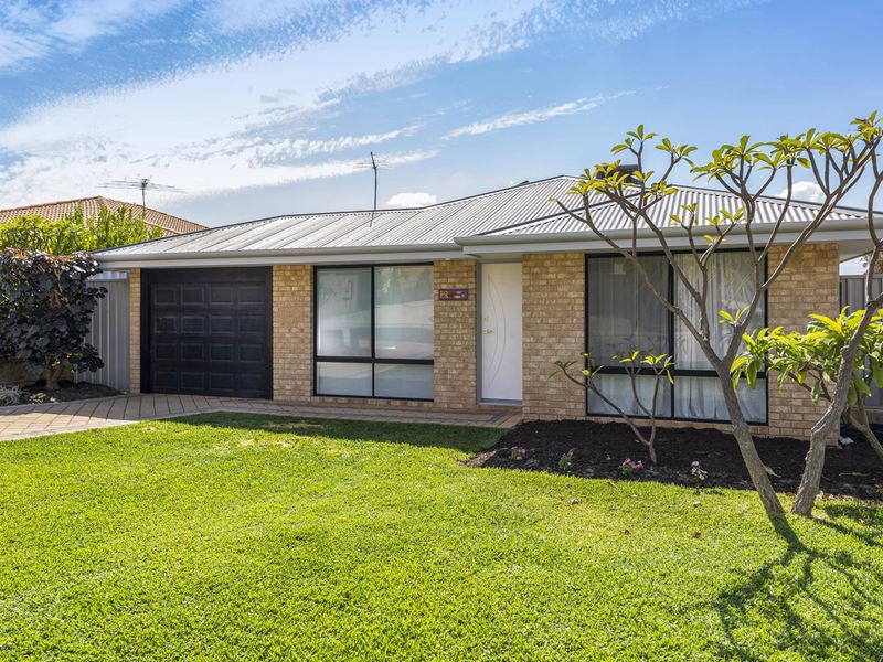 2 Woodroffe Place, Alexander Heights WA 6064