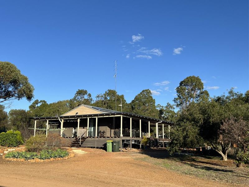 241 Sandplain Road, Toodyay WA 6566
