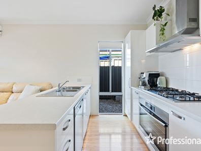 6C Climping Street, Balga WA 6061