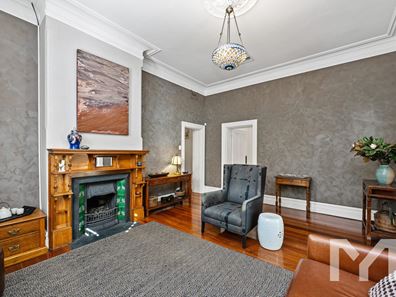 137 Edmund Street, Beaconsfield WA 6162