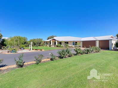 9 Macgregor Road, Roelands WA 6226