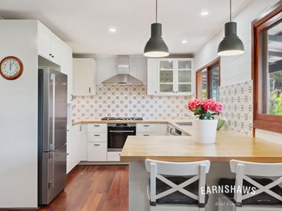94 Hardey Road, Glen Forrest WA 6071
