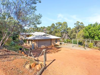 138 Tarbenian Way, Brigadoon WA 6069