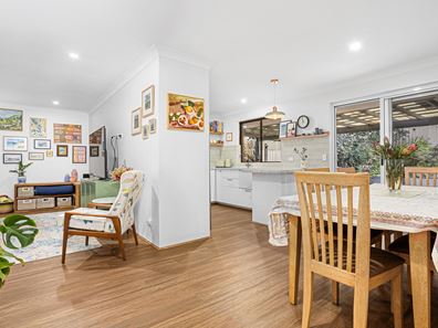 2/40 Hogarth Way, Bateman WA 6150