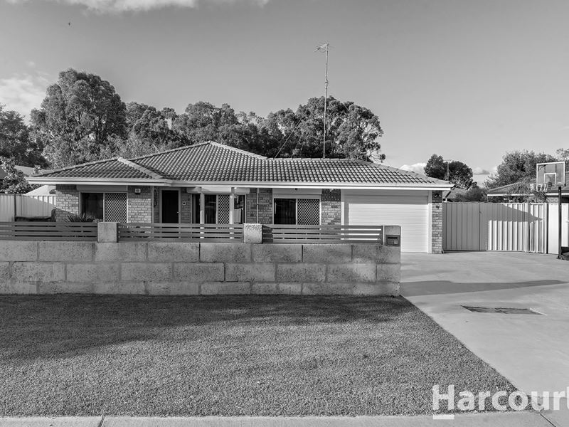 19 Reynolds Avenue, Greenfields WA 6210