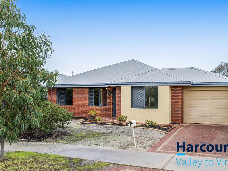 8 Karbar Pass, Ellenbrook