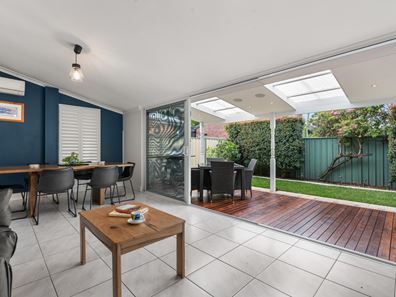 16 Olive Street, Guildford WA 6055