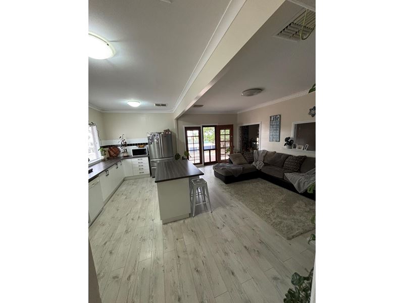 3 Jubilee Street, Merredin WA 6415