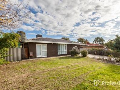 8 Stott Close, Armadale WA 6112