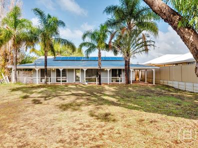 13 Olive Road, Falcon WA 6210