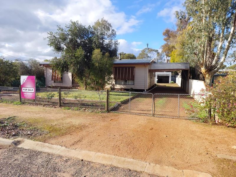 36 Forrest Street, Beverley WA 6304