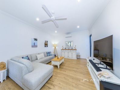 8A Panache Gardens, Joondalup WA 6027
