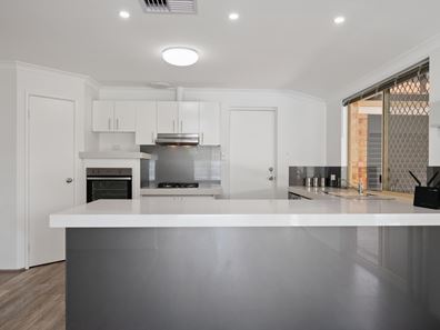 48 Morton Loop, Canning Vale WA 6155