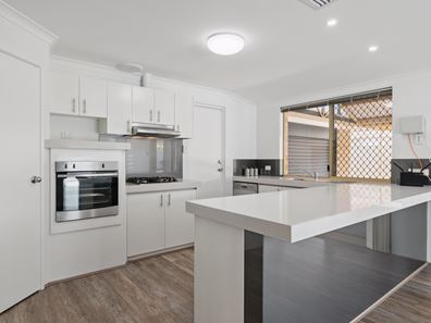 48 Morton Loop, Canning Vale WA 6155