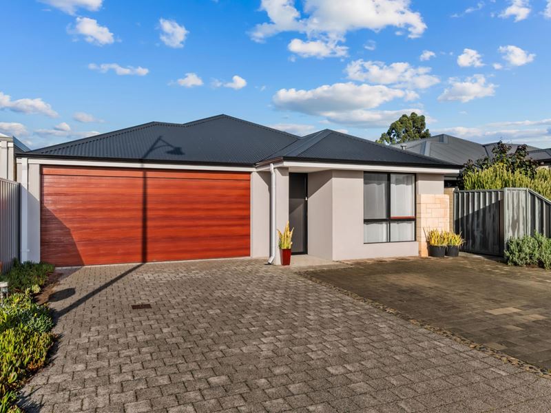 36 Beroona Way, Cockburn Central WA 6164