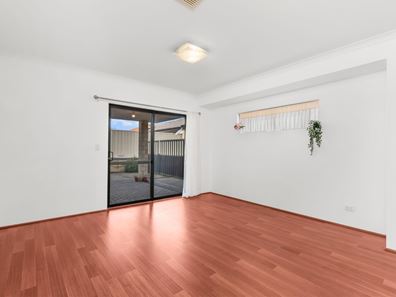 36 Beroona Way, Cockburn Central WA 6164