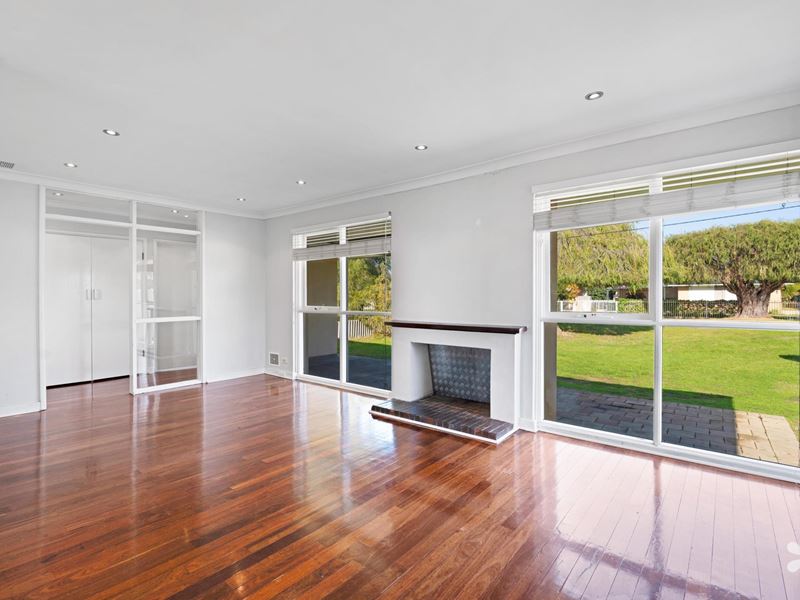15 Finlay Court, Rivervale WA 6103