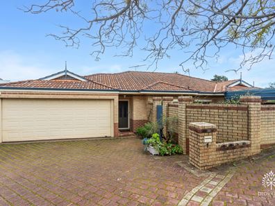 1/10 Heath Road, Kalamunda WA 6076