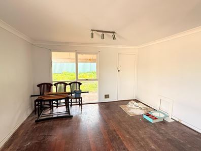 3 Elmslie Street, Orelia WA 6167