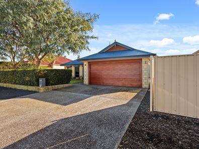 1B Shelley Street, Dalyellup WA 6230