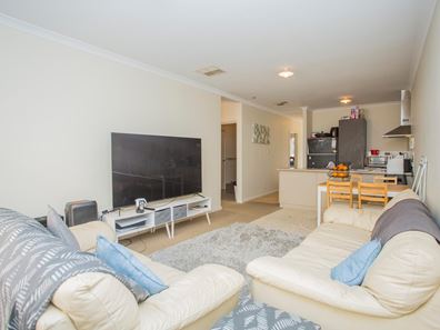 79/61 Elvire Street, Viveash WA 6056