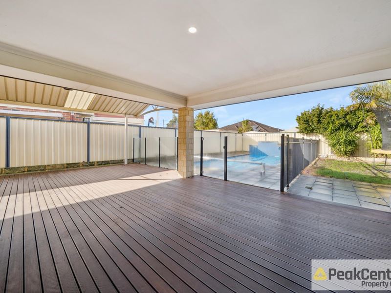 12 Alexandria Follow, Success WA 6164