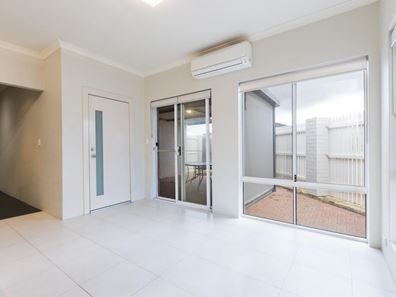 2 Durley Way, Butler WA 6036