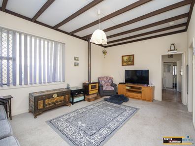 40 Seventh Road, Armadale WA 6112