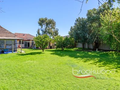 4 Afric Street, Middle Swan WA 6056