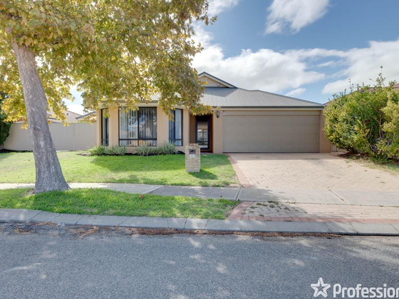 11 Sellafield Bend, Waikiki WA 6169