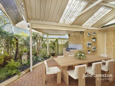 27 Goldfinch Loop, Woodvale WA 6026